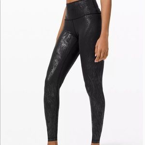 Lululemon Wunder Under leggings